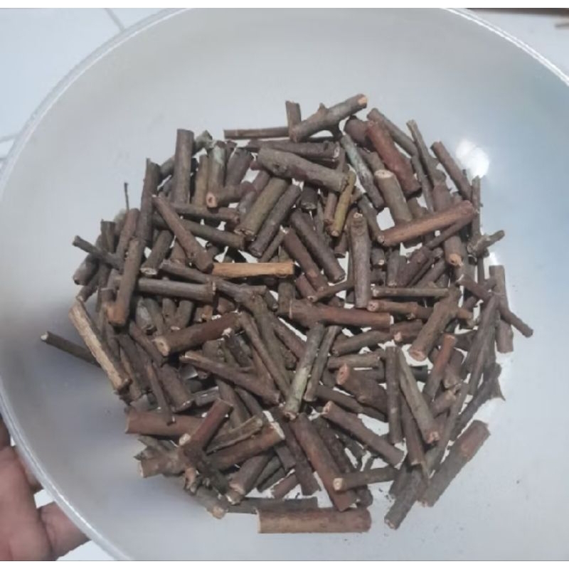 

100 potong ranting kayu kecil untuk membuat prakarya