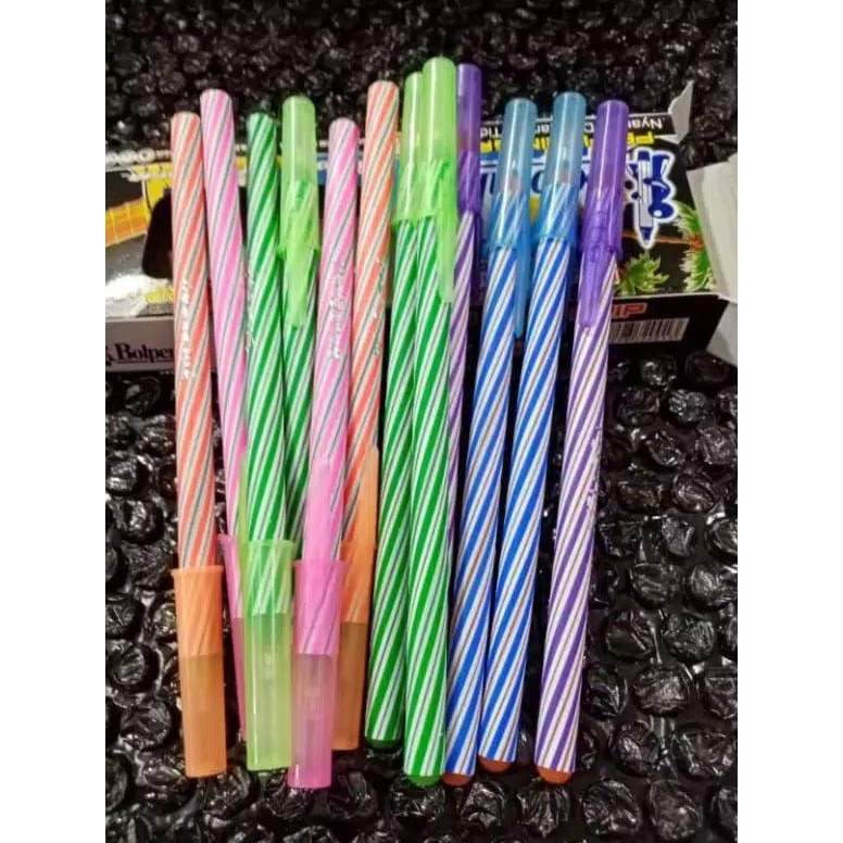 

BOLPENKU PULPEN PEN ULIR WARNA WARNI 1 PAK ISI 12 PCS