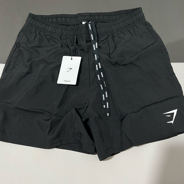 Gym Shark Shorts 5" Celana Gym Shark Pendek Original Hitam Bahan Polyester 100%