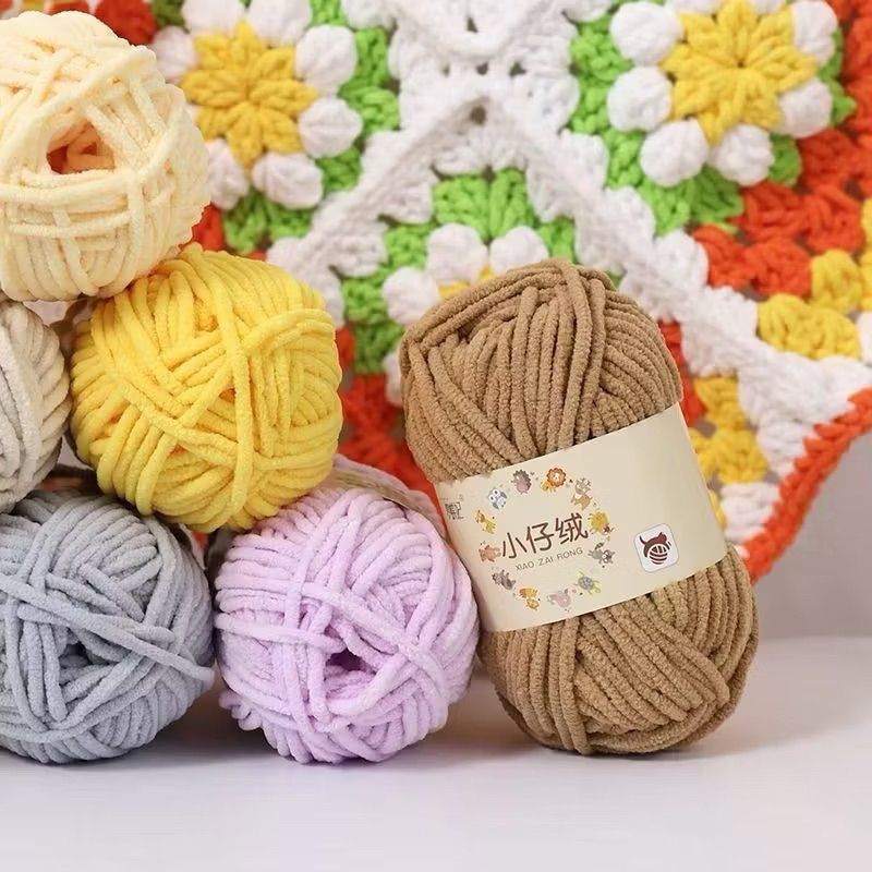 Benang rajut chenille / Small ply Chenille yarn / mini chenille / benang amalia handuk