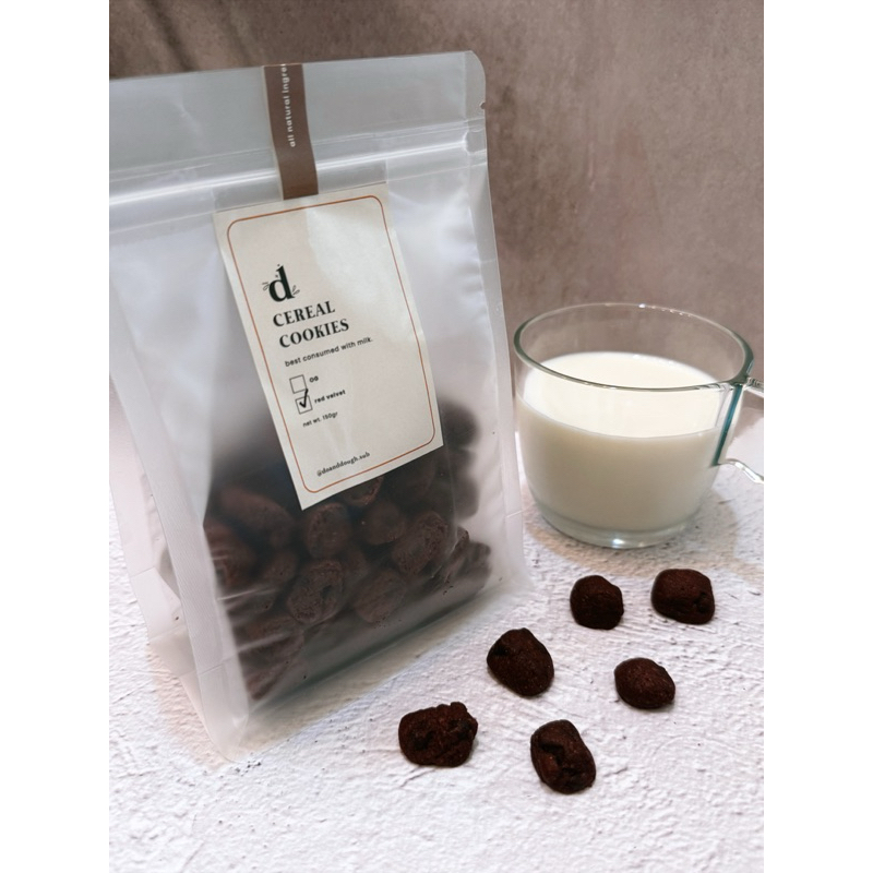 

doanddough RED VELVET cereal cookies