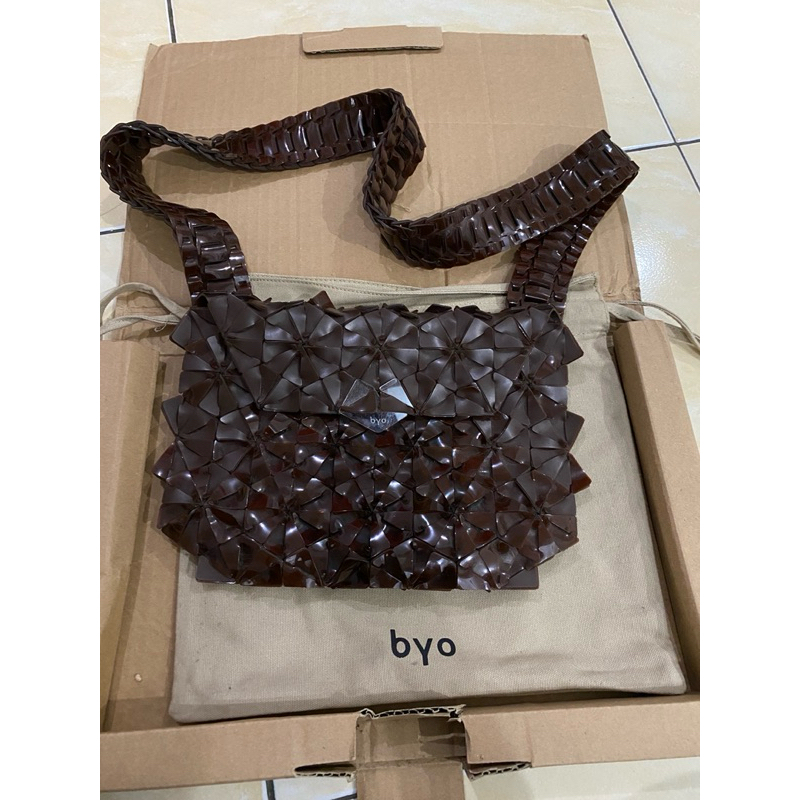 Preloved Byo Warrior Bag - Brown