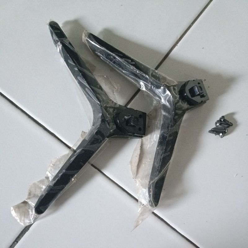 stand kaki tv led polytron tv PLD 32TV0755 32tv0755