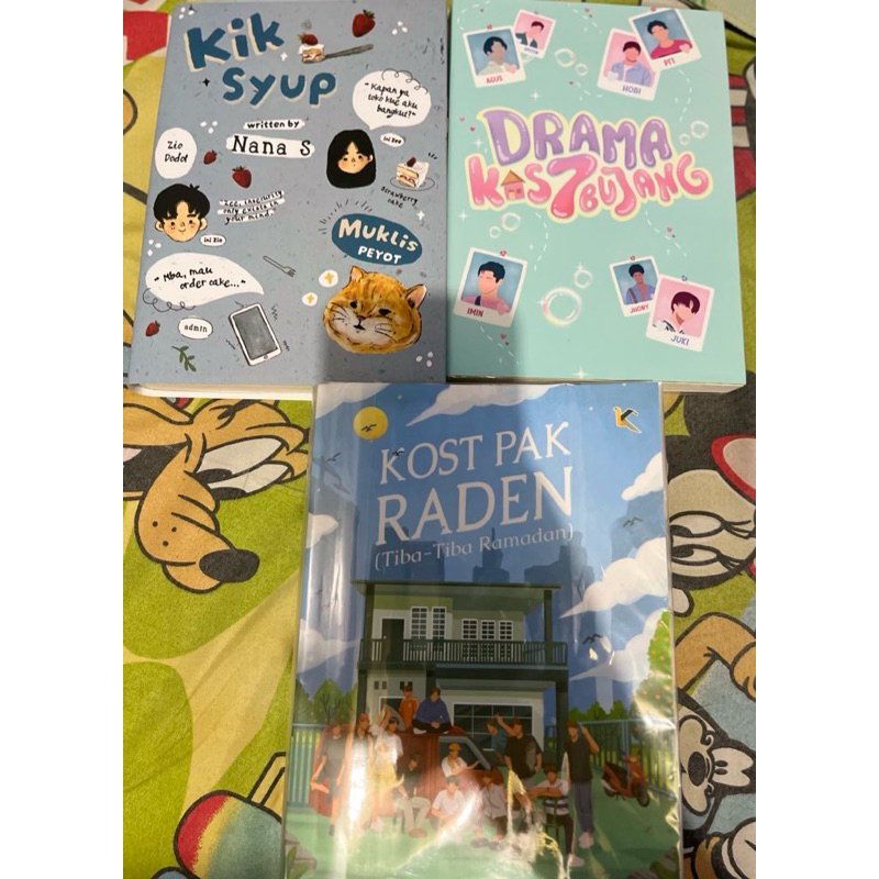 BUKU ROMANCE FANTASY FICTION