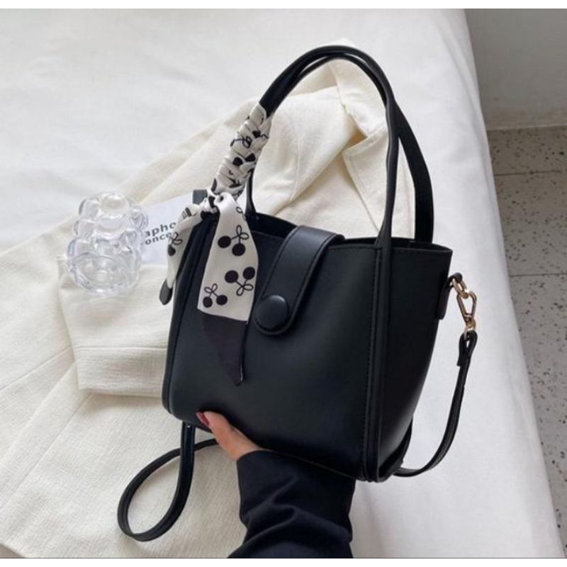 Tas slempang Wanita cantik kekinian
