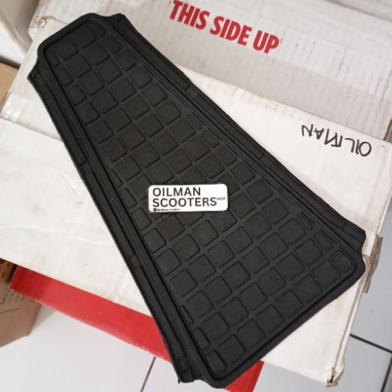 LIDAH DEK VESPA PX karet dek vespa karpet dek vespa LIDAH VESPA PX KARET LIDAH VESPA PX EXCLUSIVE KA