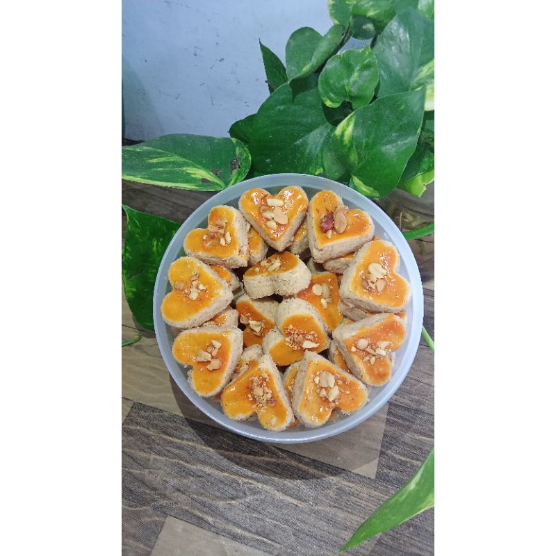

KUE KACANG|KUE LEBARAN|KUE KERING| KUE KACANG HOMEMADE|BERAT 500 GRAM
