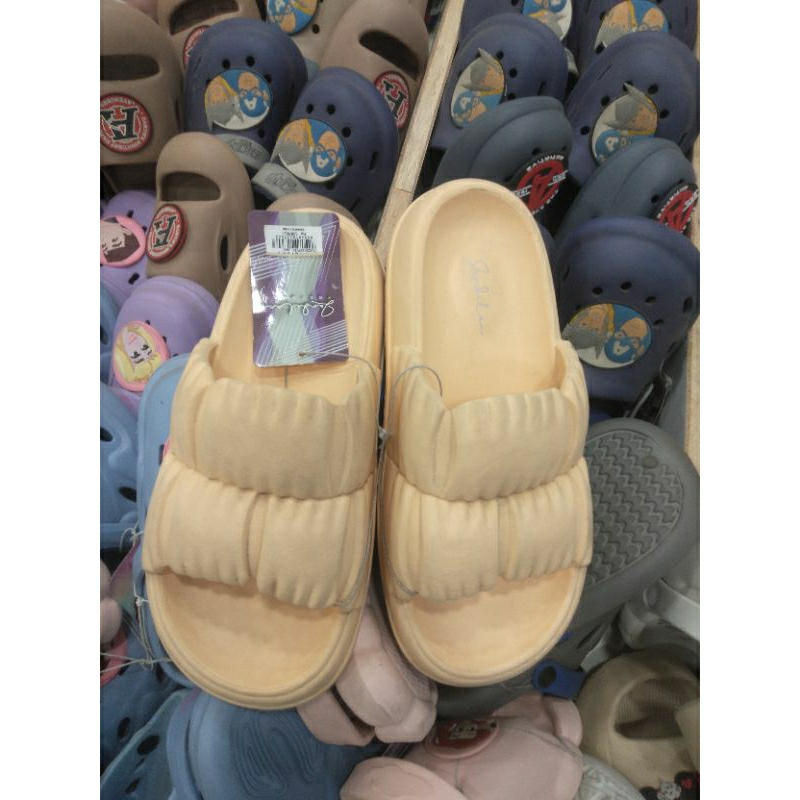 B SANDAL SELOP PEREMPUAN ZANDILAC BAHAN KARET