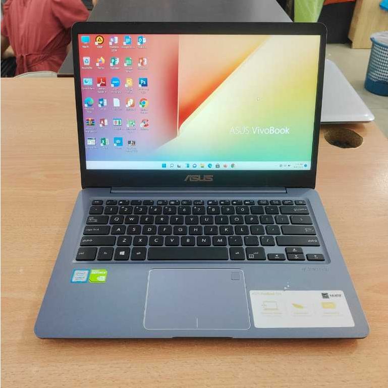 Laptop Second Asus Vivobook S14 X411UF / Core i5 Gen 8 / VGA Nvidia MX130