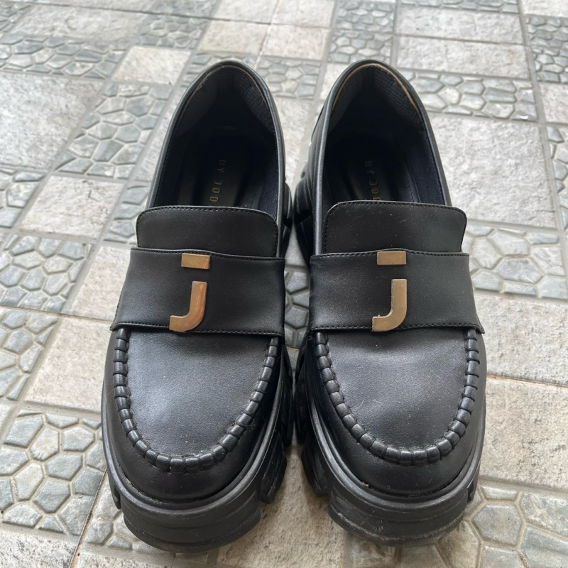 Sepatu Jodan (Preloved)