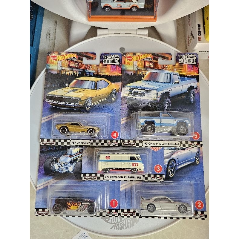 Hot Wheels Premium Boulevard series Mix A 2020 | Bone Shaker Nismo Nissan Skyline GT-R (BCNR33) VW V