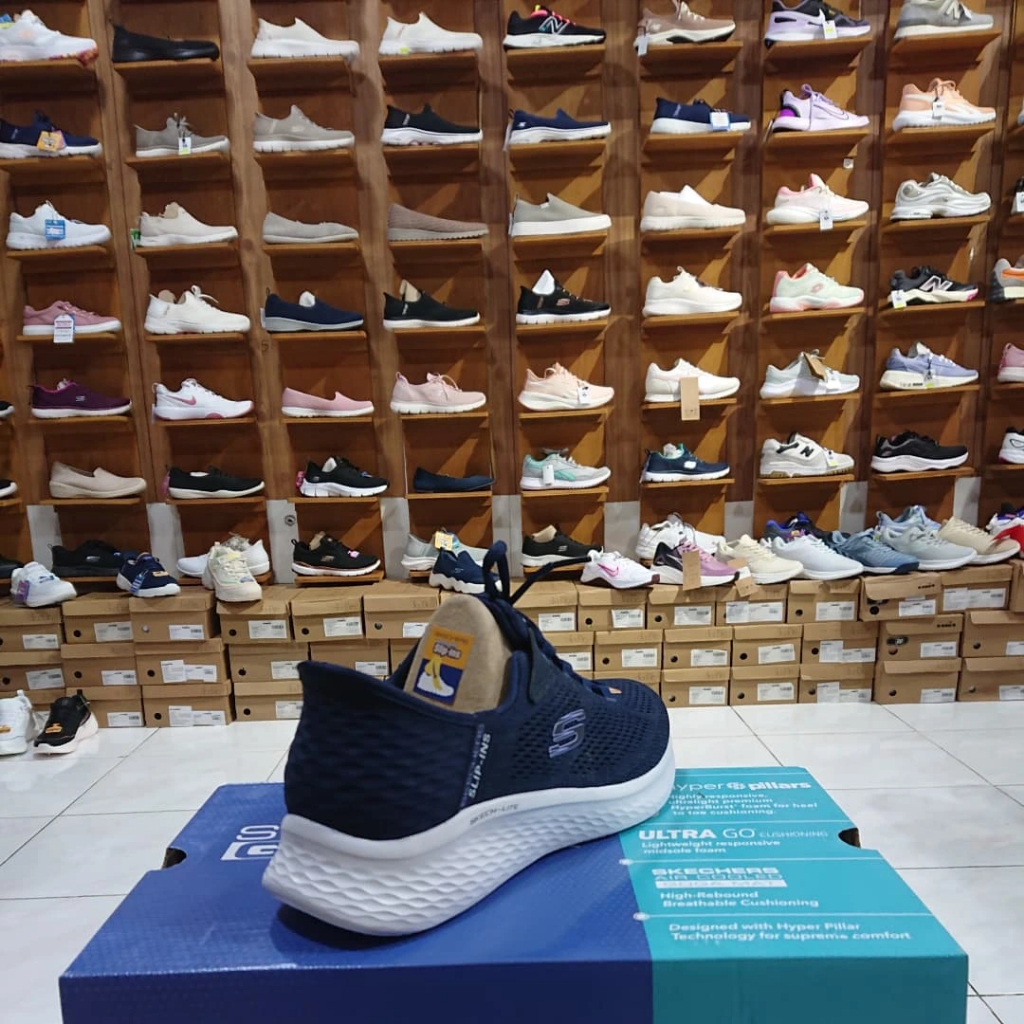 SKECHERS LITE PRO-NATURAL BEAUTY NAVY/LAVENDER WOMEN