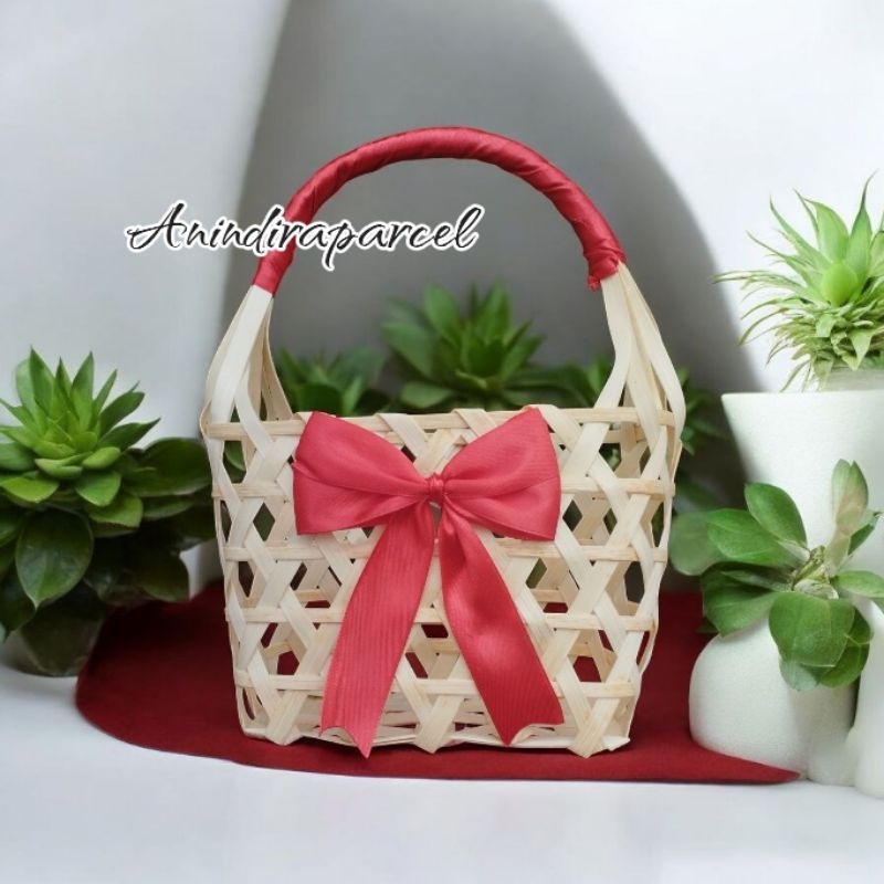 Anyaman Parcel Sudah Dikasih Pita Untuk Parcel Lebaran,imlex,natal dll