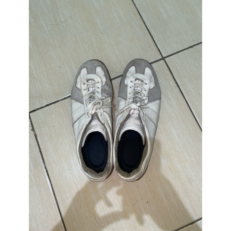 Sepatu BW Army Trainer Germany Vintage Second, mirip Maison margiela