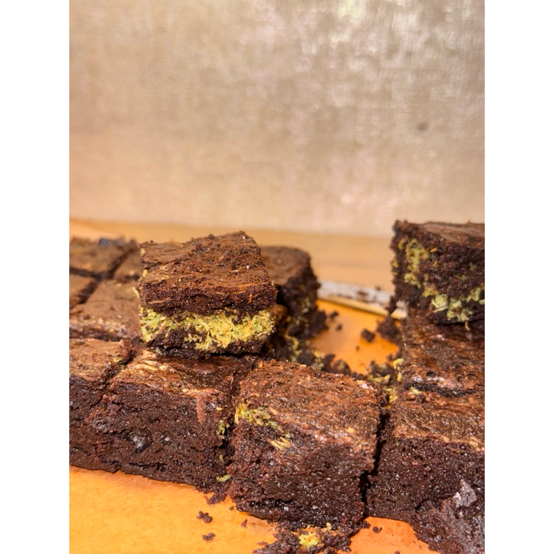 

Brownies fudgy viral kunafa pistachio, salted caramel, hazelnut, biscoff, chewys