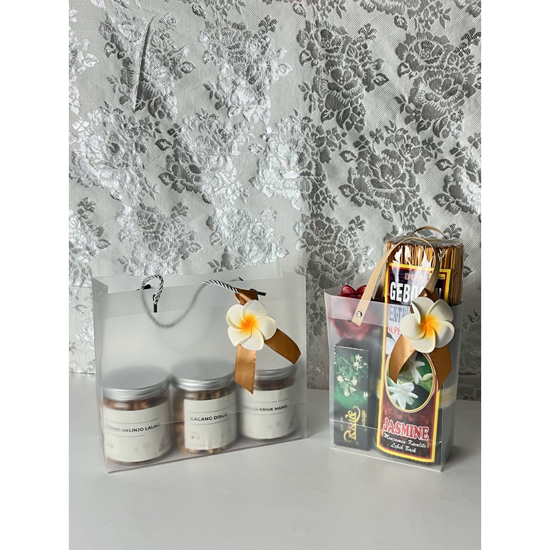 

PACKINGIN BALI - GALUNGAN KUNINGAN HAMPERS MUSPA BAG SAJI GALUNGAN | PARCEL GALUNGAN SIMPLE DUPA SNACK