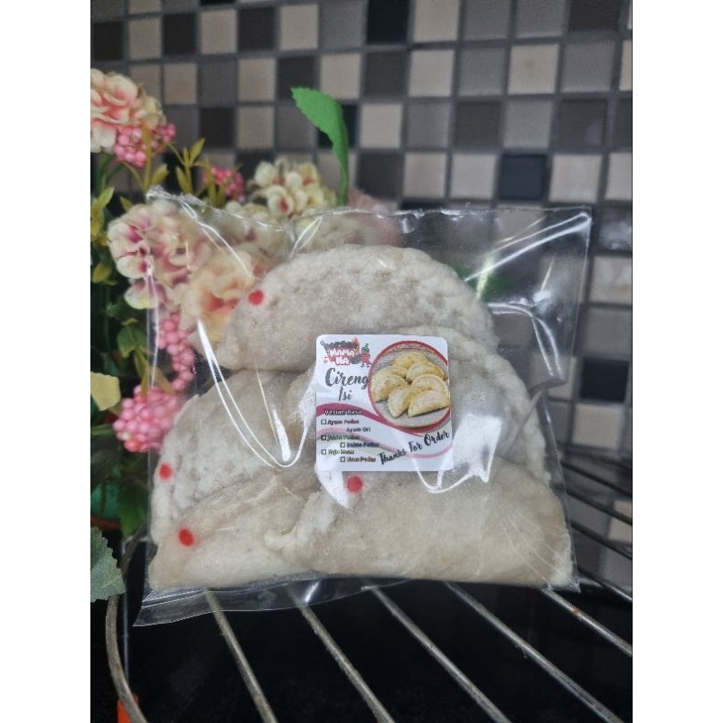 

cireng isi ayam pedas