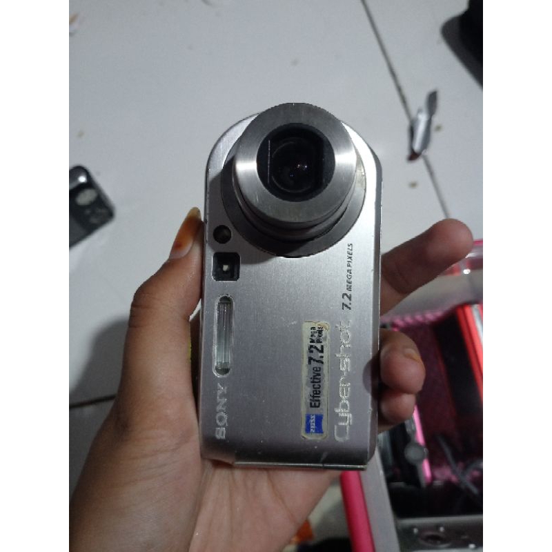 digicam sony p200
