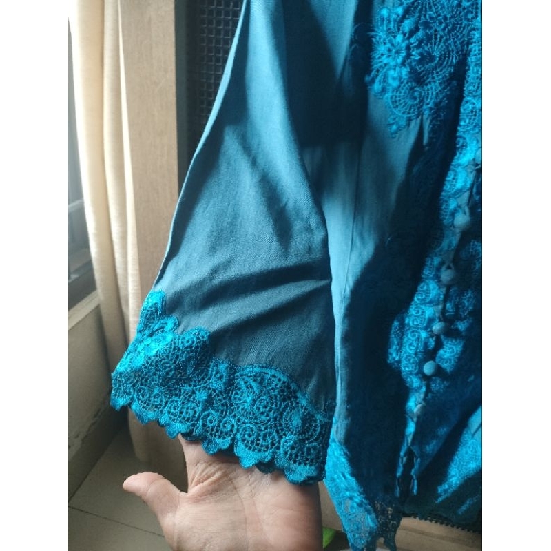 Kebaya Bordir Biru tosca