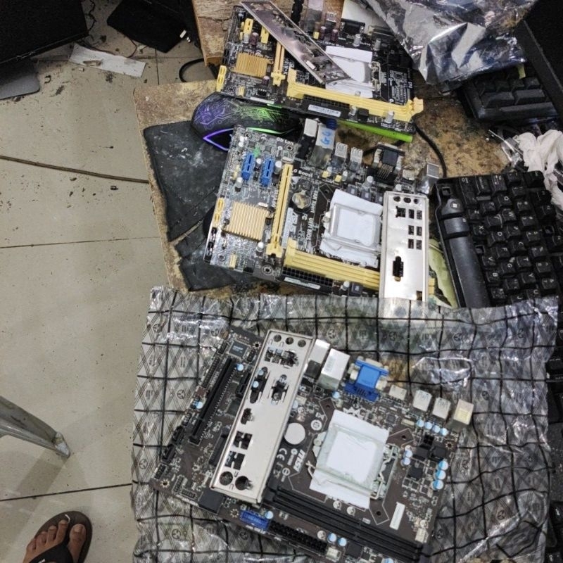 paketan mainboard h81 + procsesor core i5 gen4