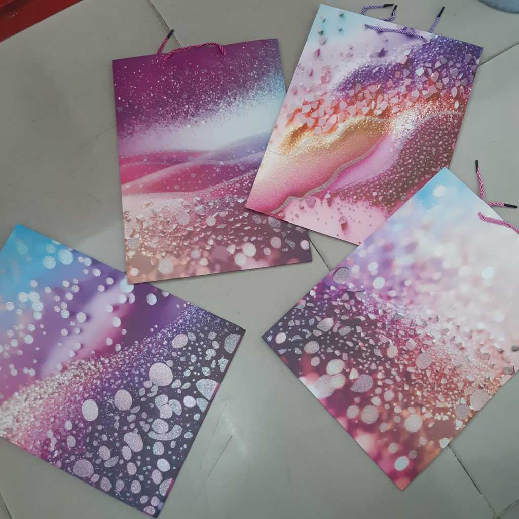 

paper bag besar vertikal motif - UK [30x12x45]