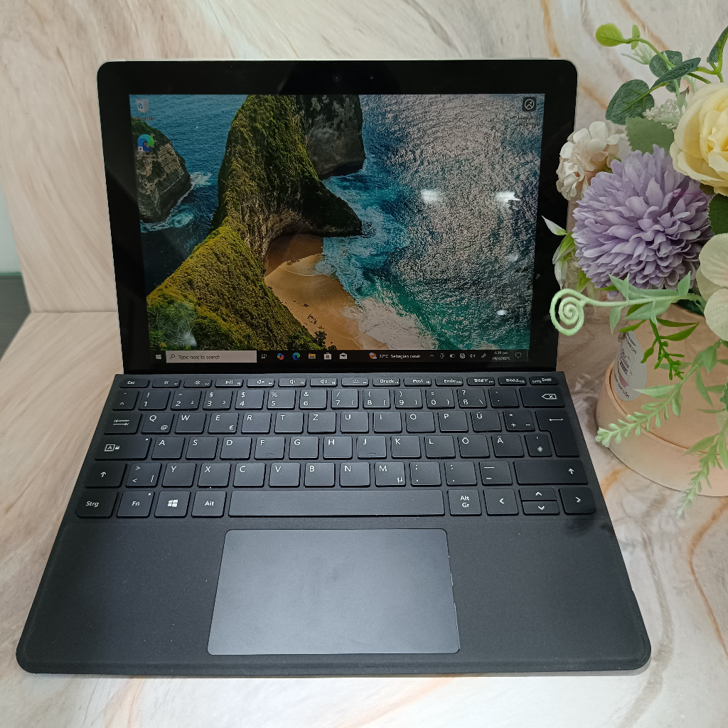 - Special New Produk Microsoft Surface-  " GO 3 | GO 2 | GO 1 / PENTIUM 4415Y 0GHZ/8GB/128GB  Bergar