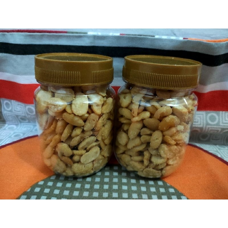 

Kacang Bogor, kacang madu, kacang arab, kacang monyet, emping rapuh, kerupuk udang, kerupuk jetz