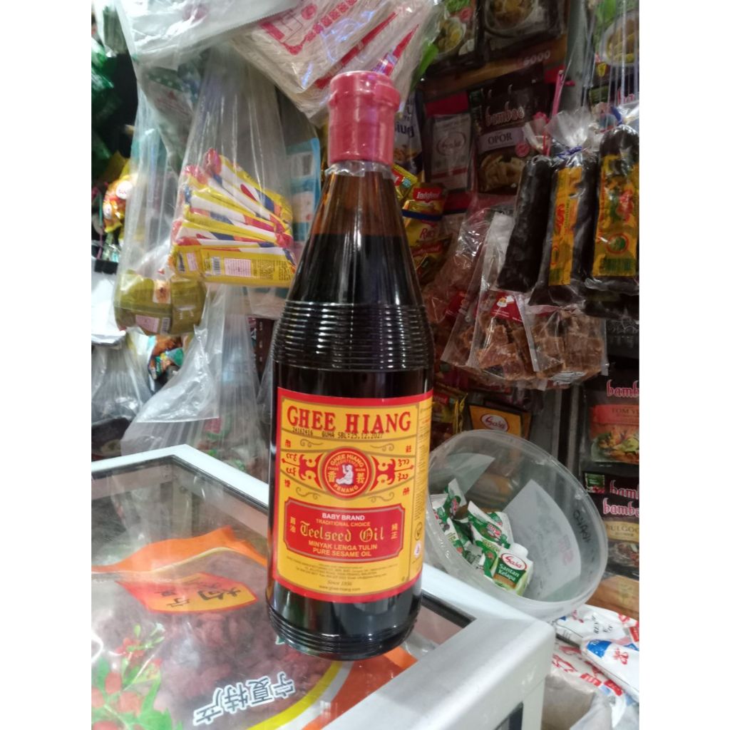 

Ghee Hiang Baby Brand Minyak Wijen Murni/Pure Sesame Oil isi 680ml