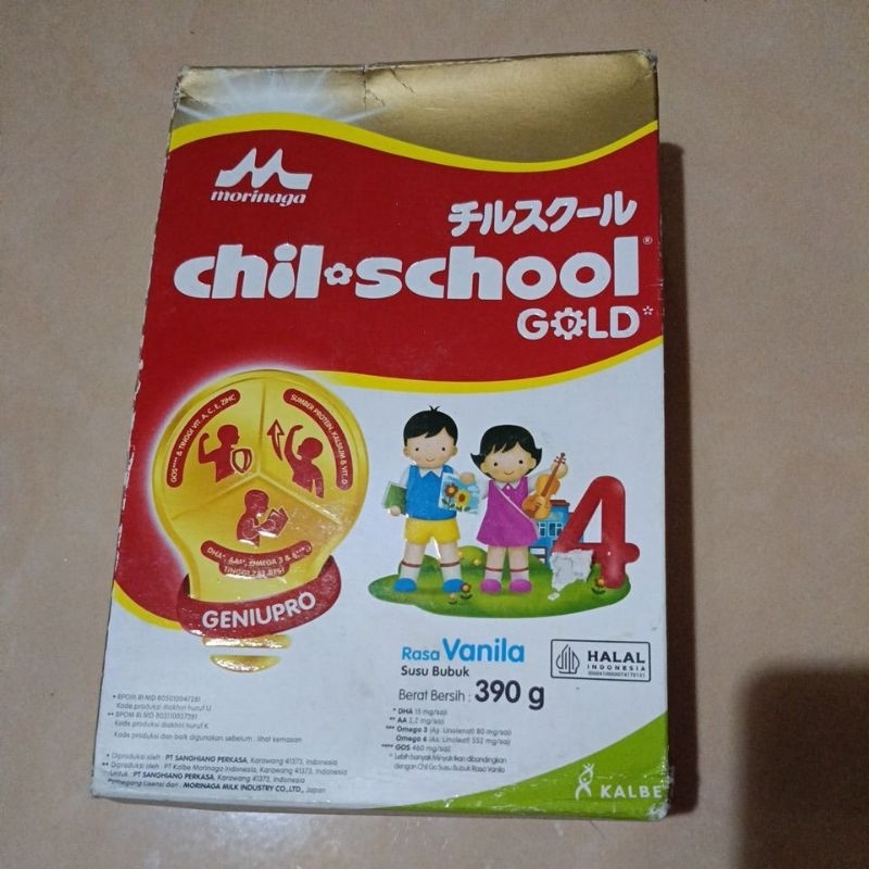 

Chil School Gold 4 • Vanilla 390gr • Exp Des 2025 (kemasan utuh)