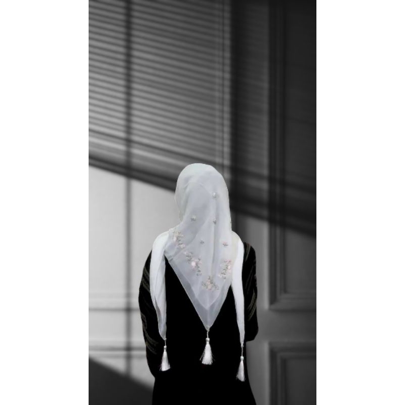 hijab bordir bunga mawar