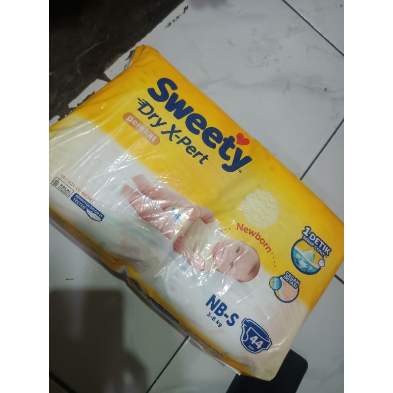 pampers sweety nbs 44