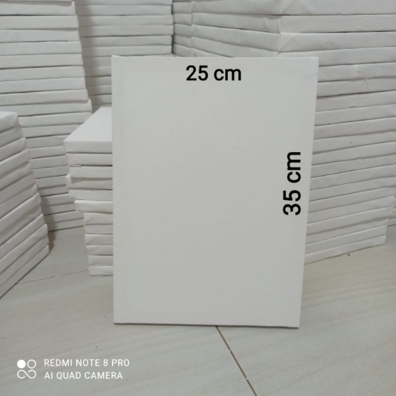 

Kanvas Lukis Canvas Lukis 25cm x 35cm