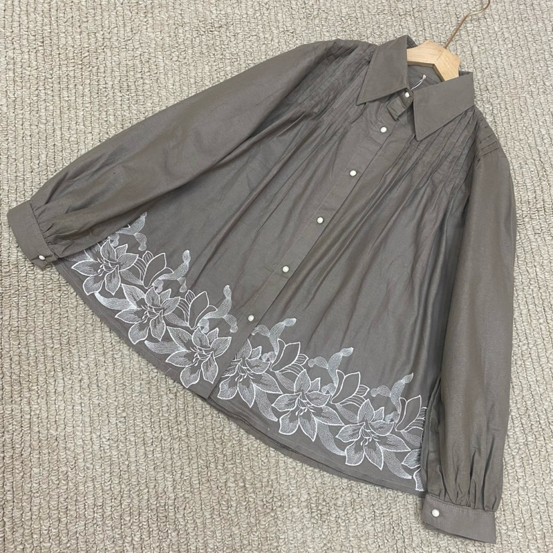 Blouse Katun Bordir Floral - Atasan Wanita Katun Bordir Motif Bunga Lengan Panjang