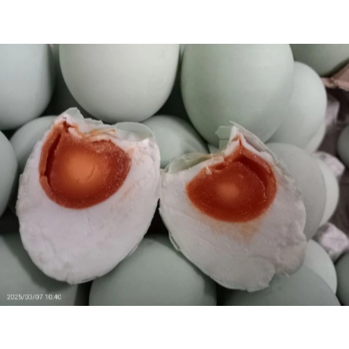 

Telur Asin Masir Ukuran Besar Kualitas Baik