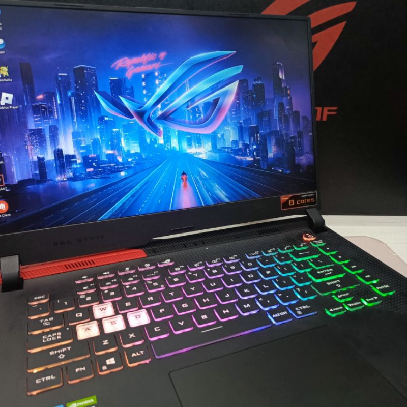 ROG STRIX G513QE RYZEN 7 5800 RTX 3050TI 16GB RAM 512GB SSD NVME