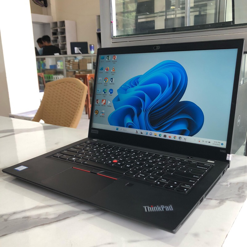 Lenovo Thinkpad T490 Touchscreen i5-8 16/256