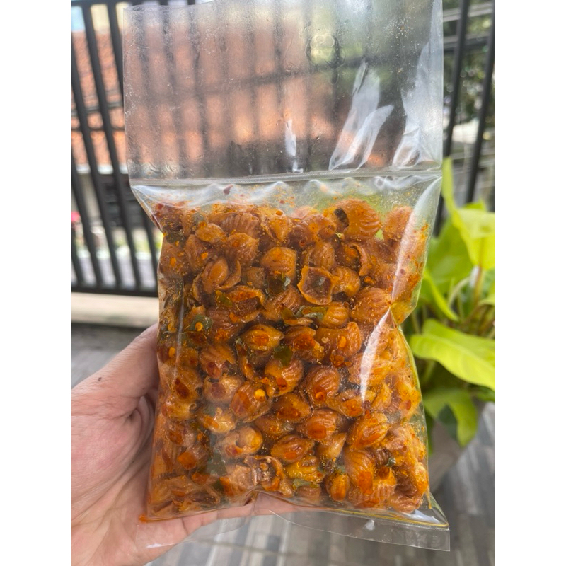 

Classica2106 250Gr Makaroni Kerang - Makroni Keong Camilan Cemilan Spicy Snack
