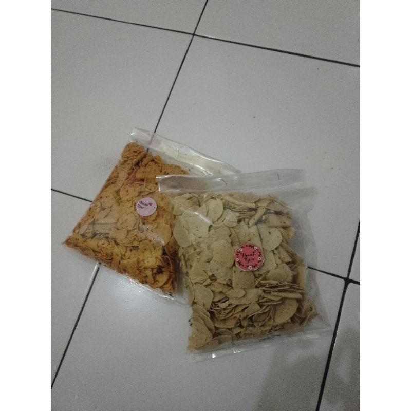 

basreng bakso goreng kriuk Krispy original dan pedas daun jeruk