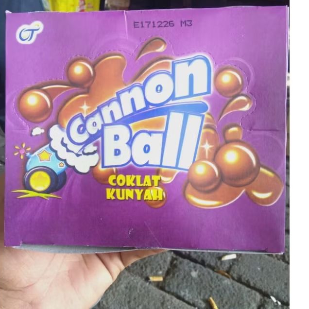 

[1 box] Cannon Ball Coklat kunyah 5.4gr isi 24 pcs