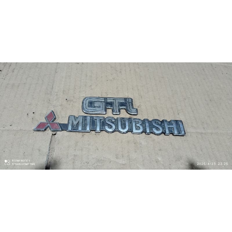 Emblem logo mitsubishi eterna lancer GTi