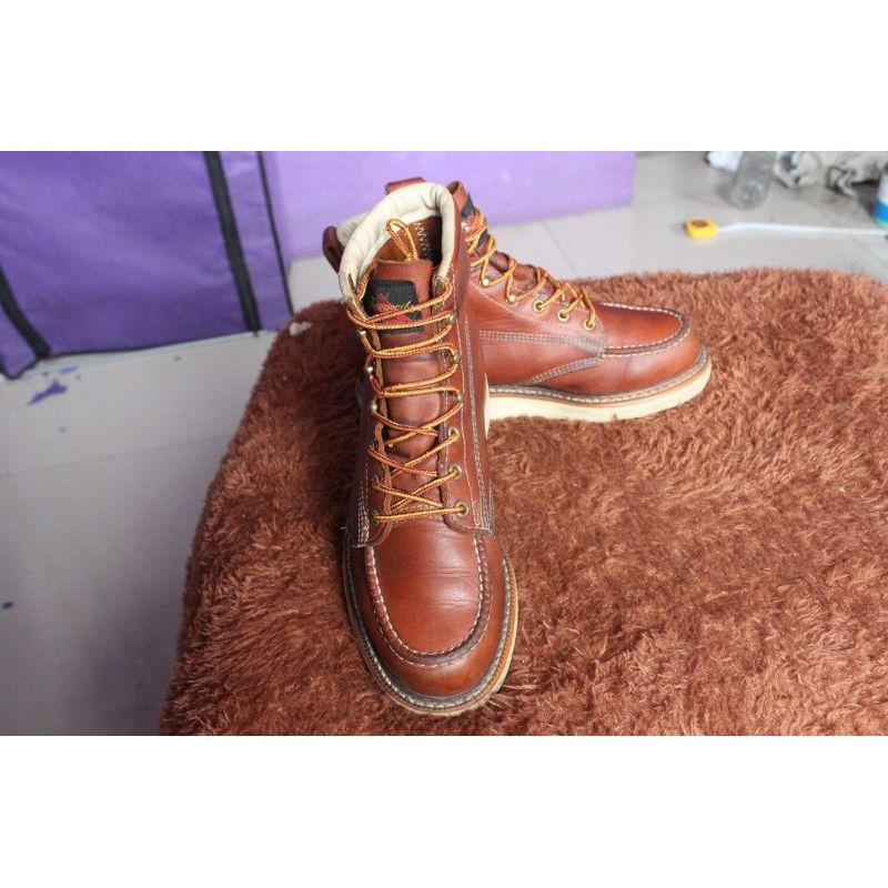 Sepatu boot high mewah " Thorogood" Upper kulit asli tebal ganas, tapak moctoe wexter  , size 7,5 D 