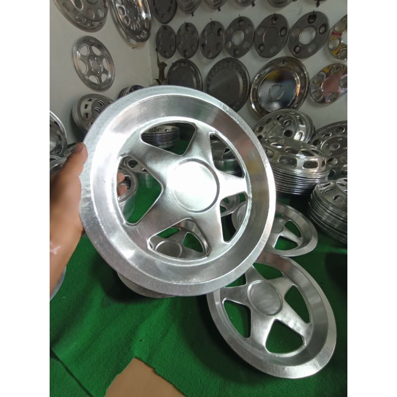 wildop belakang R16 model bintang celong