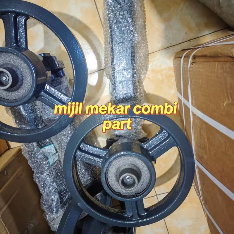 assy idler bualan dc 70 plus full set,  kubota combine harvester dc 70 plus 5T072-2388-2