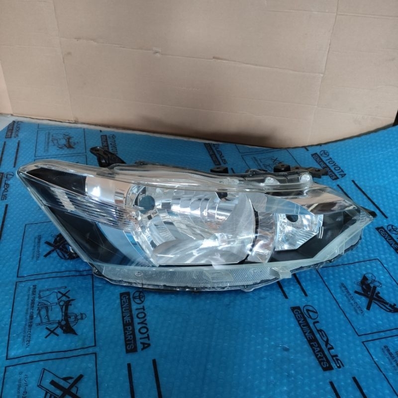 Headlamp lampu depan Mobil Vios Gen 3 2012 2013 2014 2015 Original Kanan