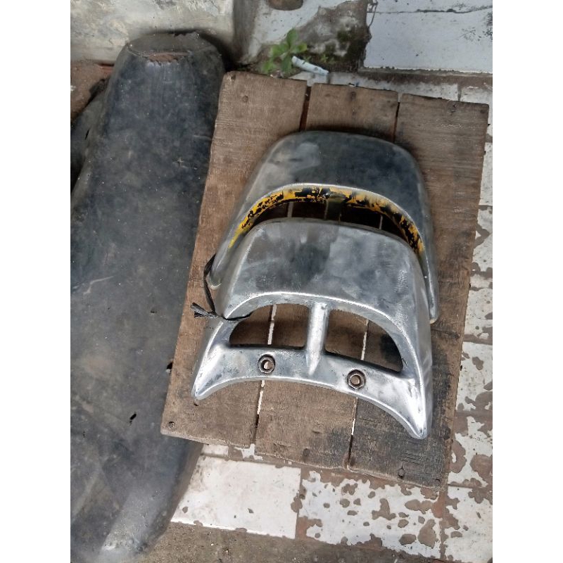 behel belakang fizr behel dudukan jok Yamaha fizr original