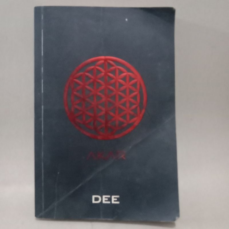 NOVEL SUPERNOVA AKAR - DEE