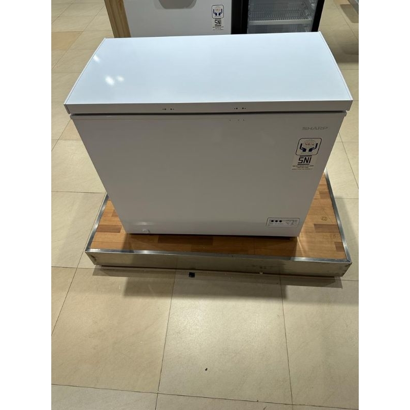Chest Freeser Sharo FRV-210 X