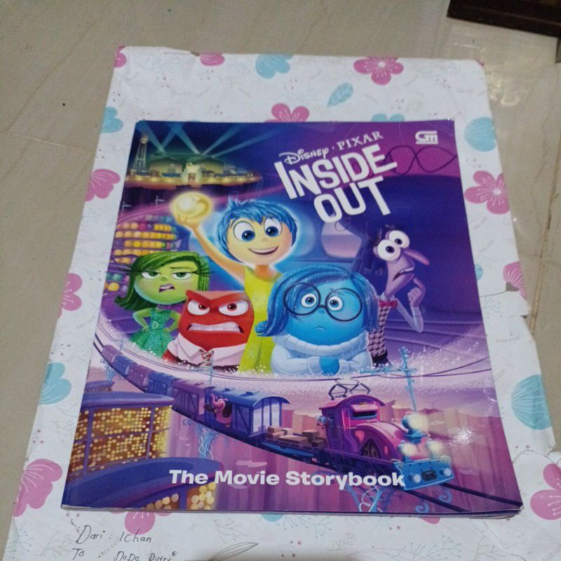Cerita Disney Pixar Inside Out - The movie Storybook