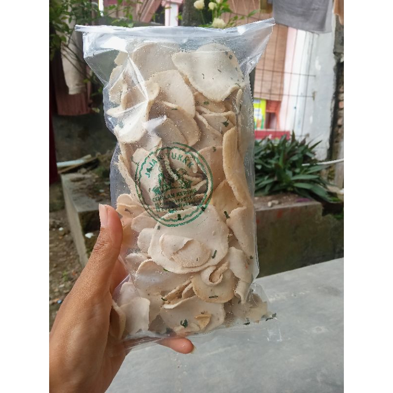 kripik basreng , basreng bulat , cemilan pedas , cemilan kering 160gram