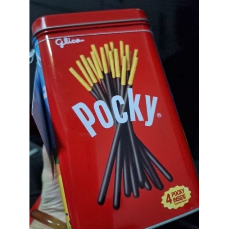 

Pocky Stick kemasan kaleng isi 4 kotak @ 47 Gr